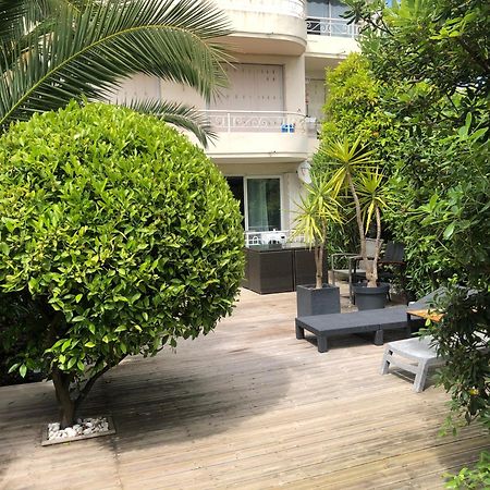 Only 60M To The Beach, 2 Bedroom Cozy Apartment, 80M2 Big Garden, Very Central 戛纳 外观 照片