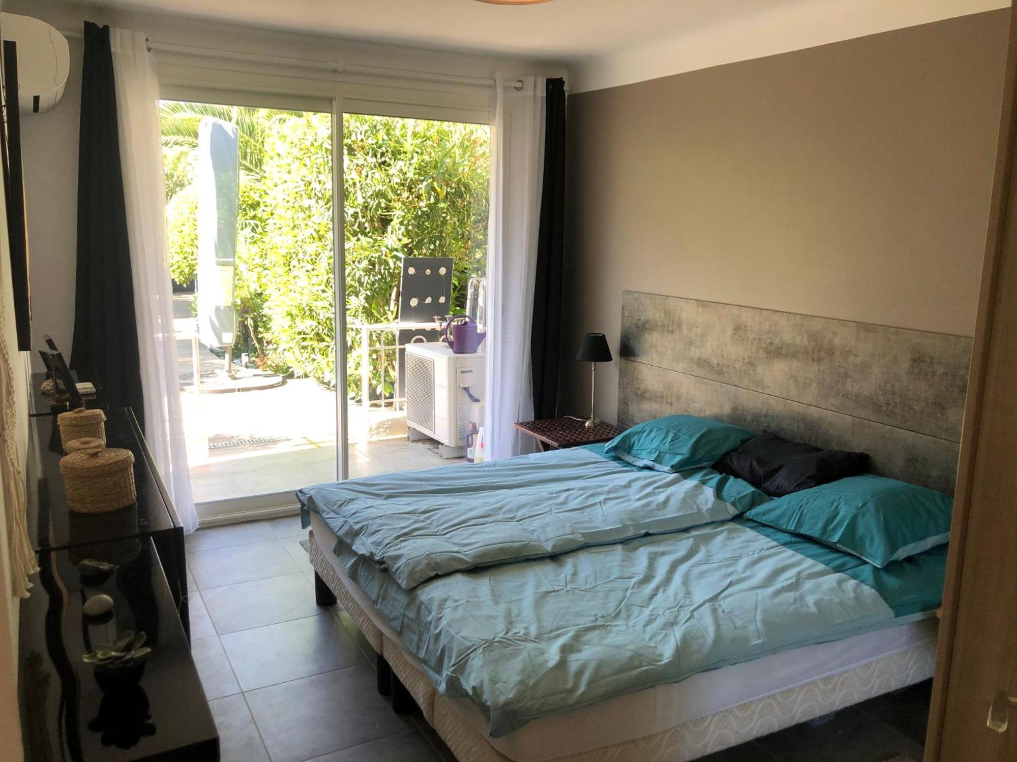 Only 60M To The Beach, 2 Bedroom Cozy Apartment, 80M2 Big Garden, Very Central 戛纳 外观 照片