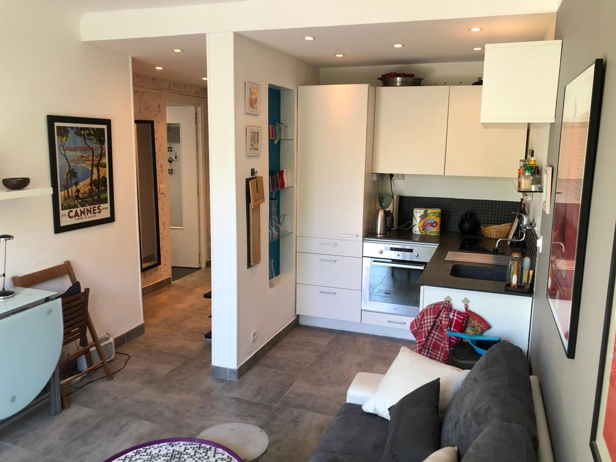Only 60M To The Beach, 2 Bedroom Cozy Apartment, 80M2 Big Garden, Very Central 戛纳 外观 照片