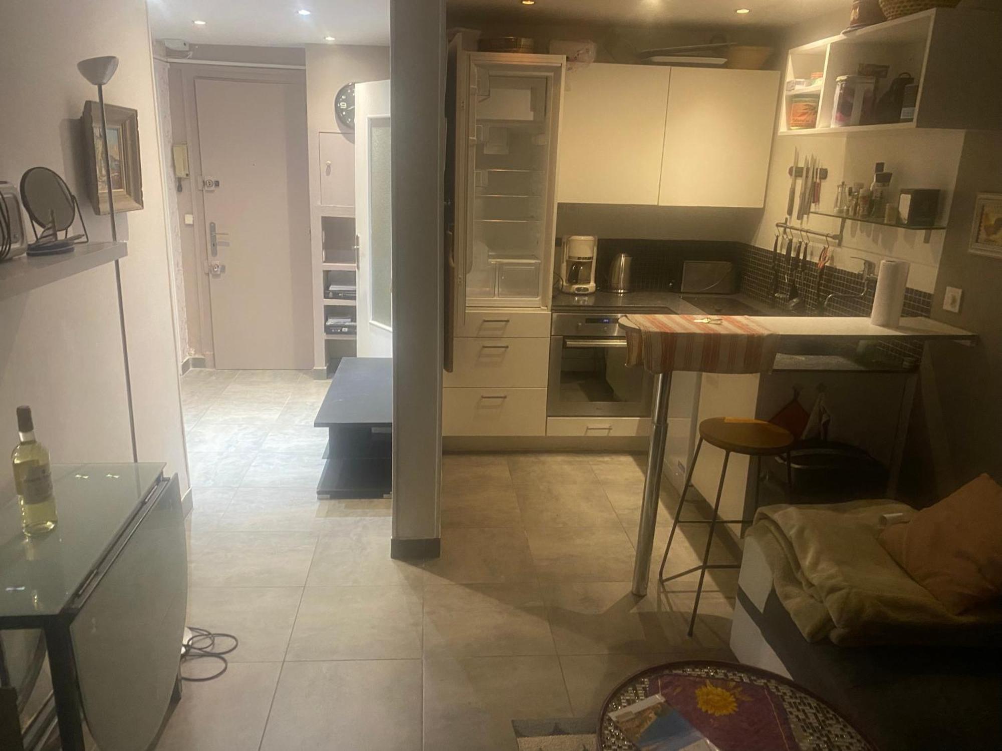 Only 60M To The Beach, 2 Bedroom Cozy Apartment, 80M2 Big Garden, Very Central 戛纳 外观 照片